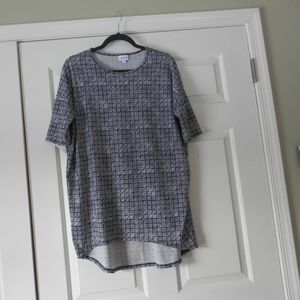 LuLaroe Black & White Irma XS EUC